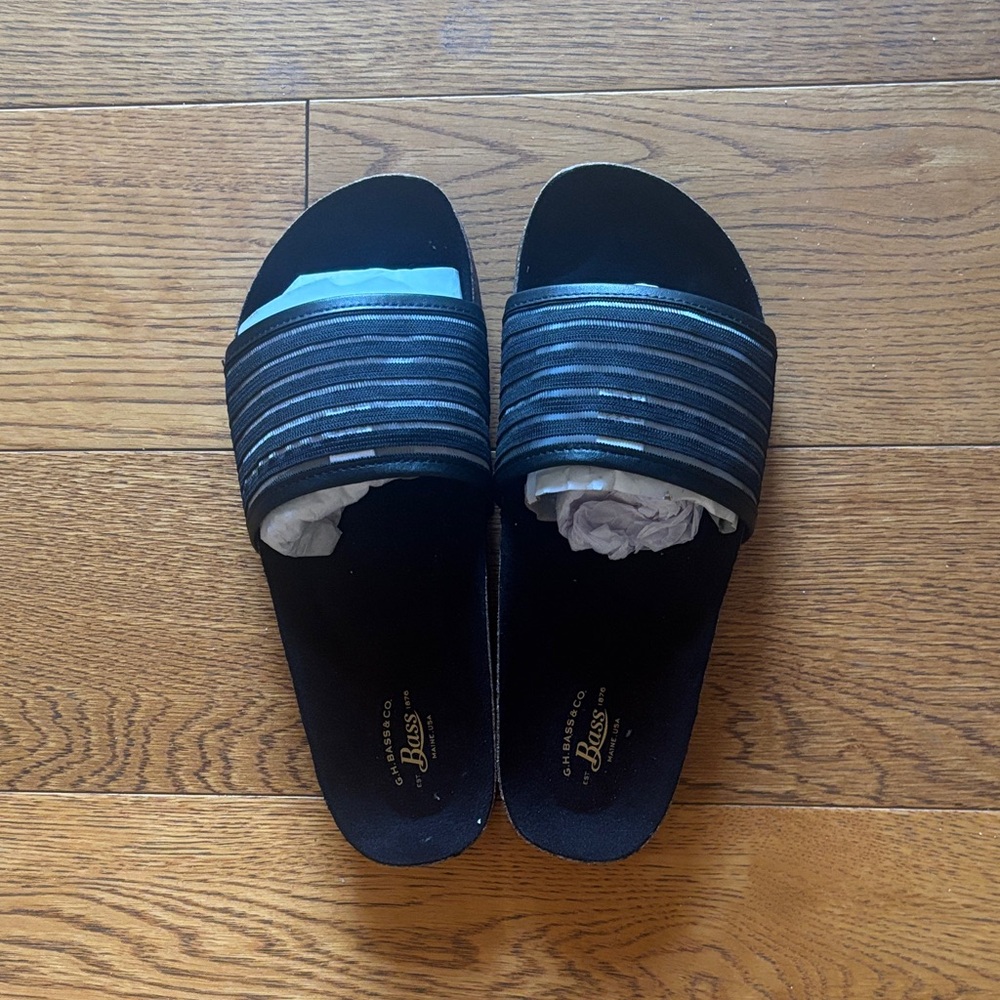 G.H. Bass & Co. Black Striped Slide Sandals